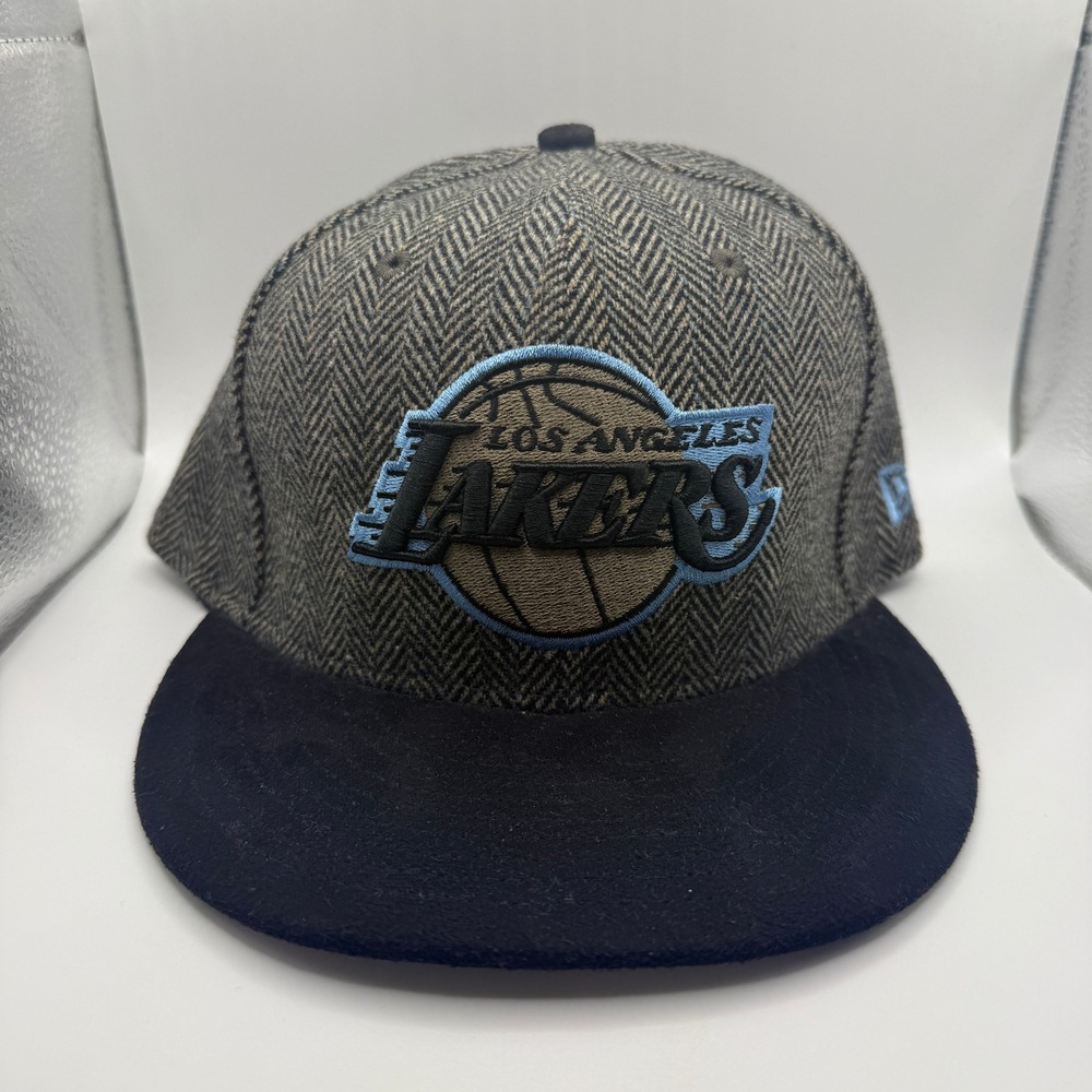 New Era 59FIFTY Los‎ Angeles Lakers Hat 7 1/2 Grey Herringbone NBA Fitted Cap